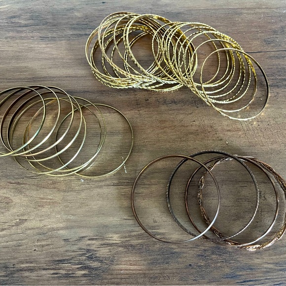 Metal Bangle Bracelets ⭐️ - Picture 2 of 5